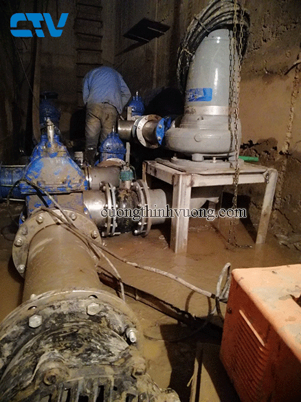 Lắp đặt hệ thống máy bơm chìm cho các công trình dự án trên toàn quốc